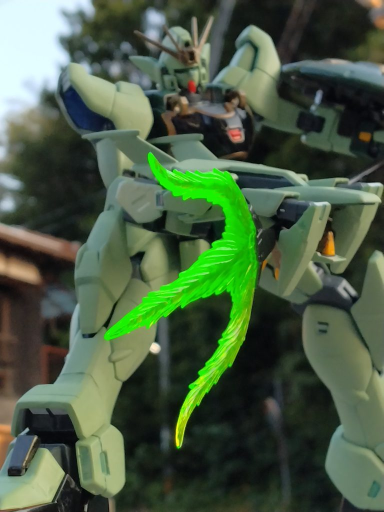 森羅神龍ガンダム–2枚目/制作者：友情ピエール