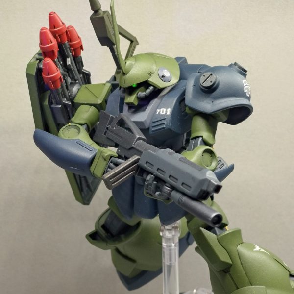 マラサイ ネオジオン所属 兵装試験機