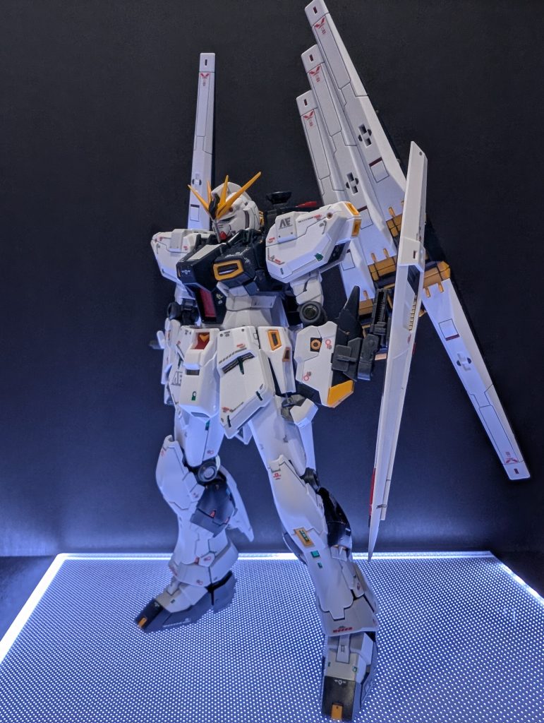 今回色々と小道具を用意、100均でブラックボードの購入と500円のトレース板をこれだけでも写真を撮ったりした時に映える感じがしますね、黒のカラーボードも撮影するには十分使えました！