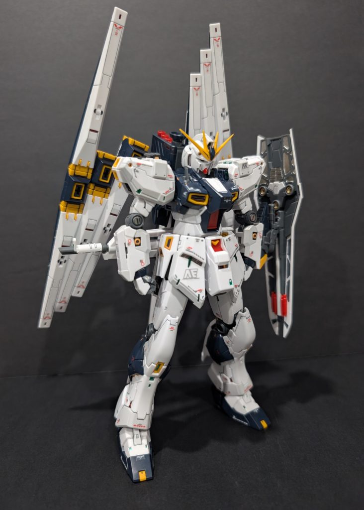 フィンファンネルが両方に振り分けられてるせいかちゃんと自立が出来てます