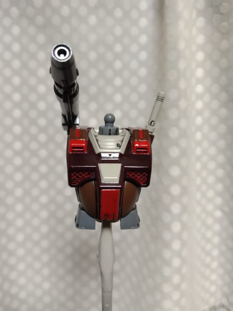 作品名：ヘビーガンダムその12<p>HGヘビーガンダム製作中です。ボディを組み立てました。塗り分けを頑張りましたが、これが限界です。</p>