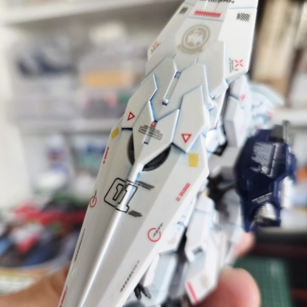 そろそろ完成　ユニコーン