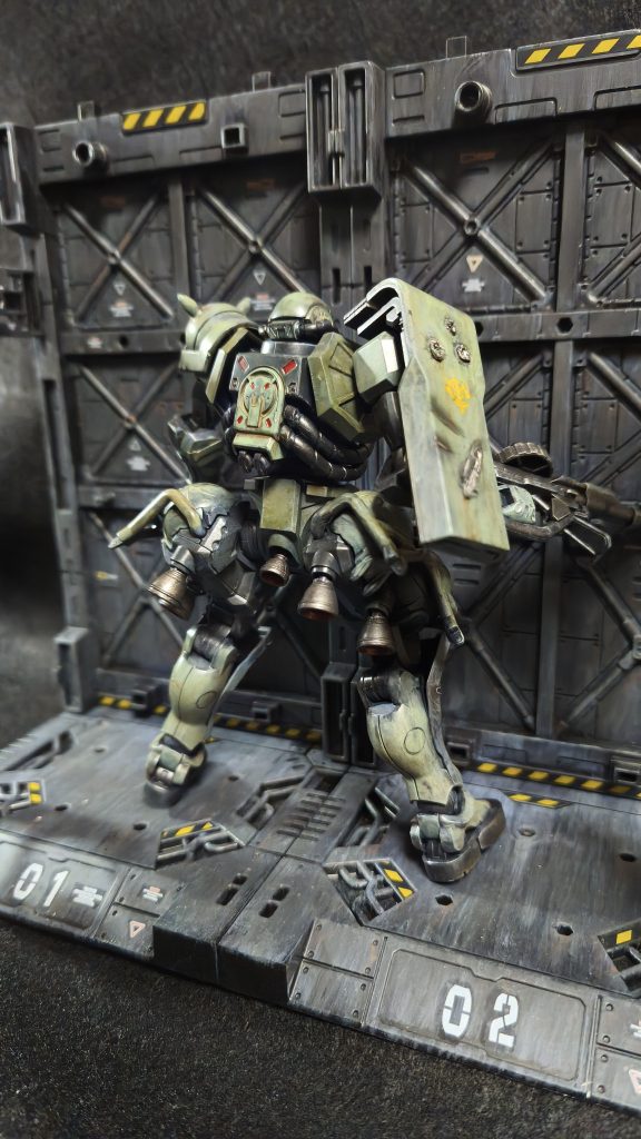 ジオン軍 量産型ザク (軍警ザク)–3枚目/制作者：しろたん