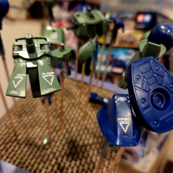 筆塗りのために分解！