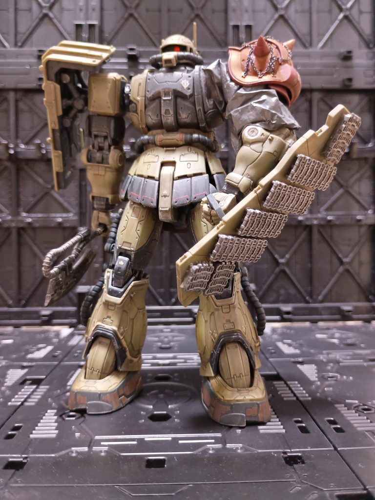 肩関節と股関節の構造がいまいちなのが残念です😞肩関節は速攻で破損しました💦何とか修復しましたが…これから作ろうと考えてる人はお気を付けて