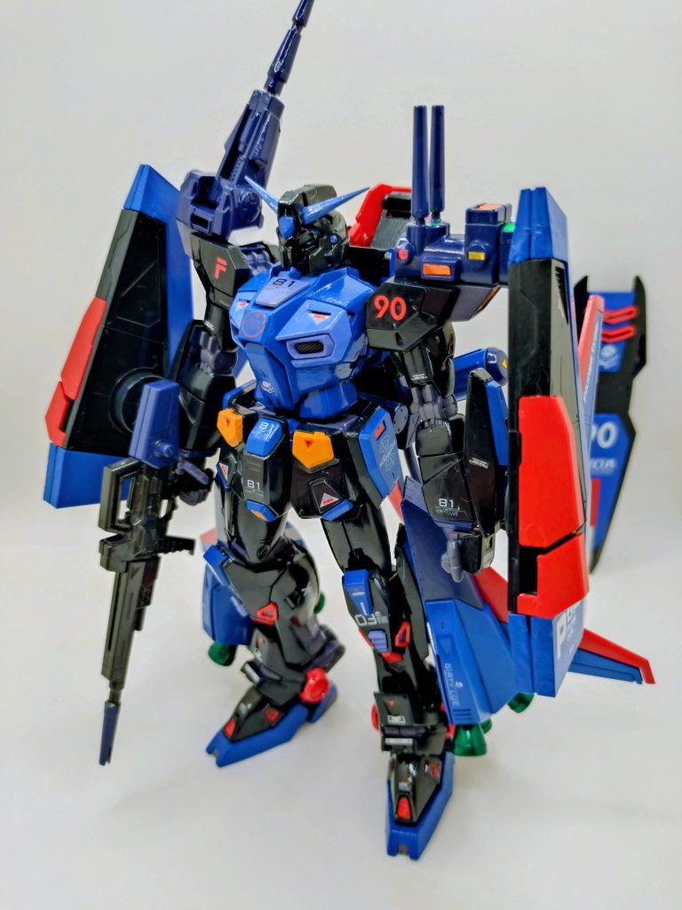 Ｆ90って、ミッションパックが色々あって、パックの組み合わせで色々楽しめるガンプラです。自分はP-タイプが気に入ったので、P-タイプを装着しました。