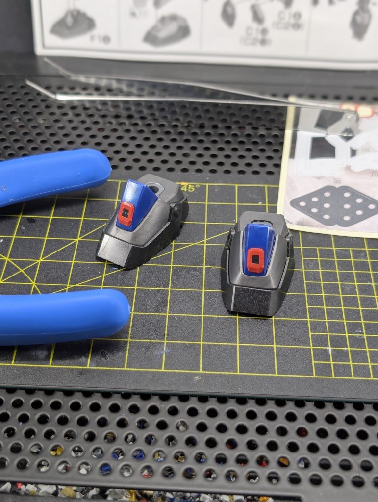 シールもキレイに貼れば結構いい感じですね!