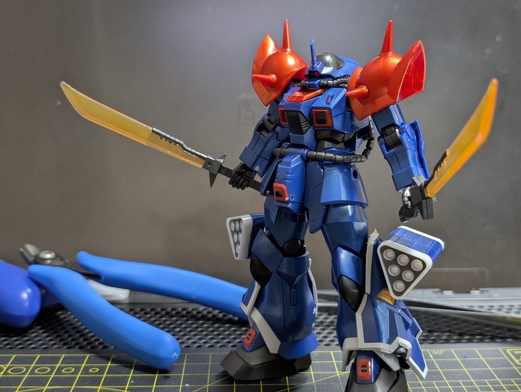 素組み状態です。この段階でもメタリックグロスインジェクションだと質感が違うのでもう特別感感じました!