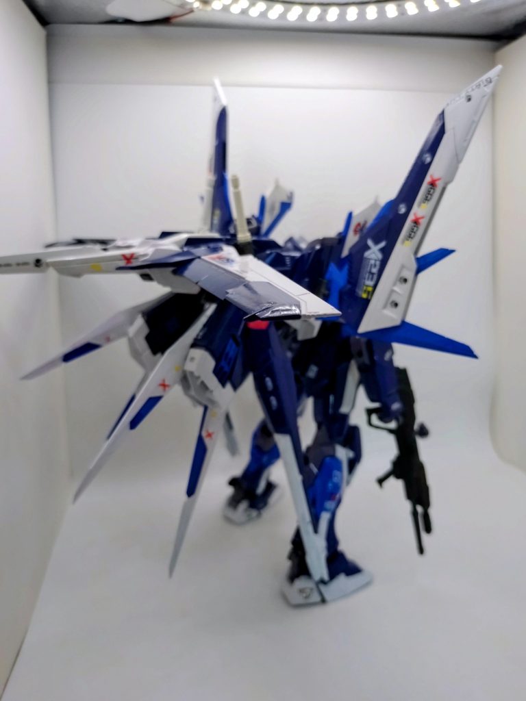 んでも、迫力とボリュームがハンパない。この組み合わせで実際に戦闘は無理でしょう。