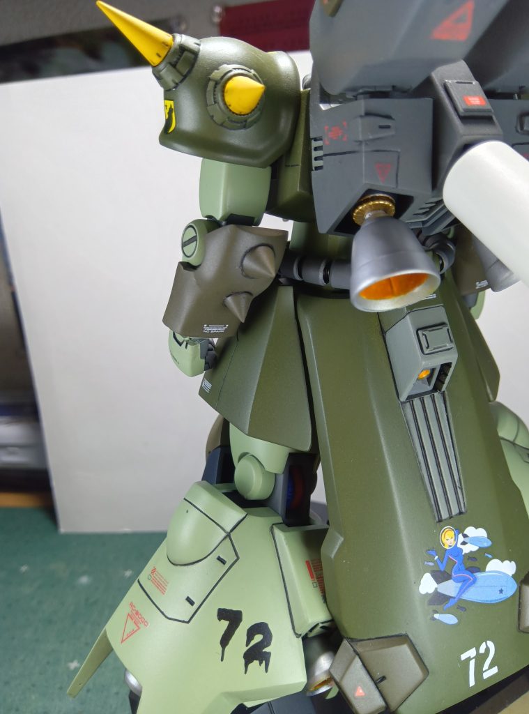 腕アーマーの別角度ですヒジ打ちで破壊力を増すためにスパイクが仕込んでありますまた自機の腕を壊さないためのアーマーでもあります