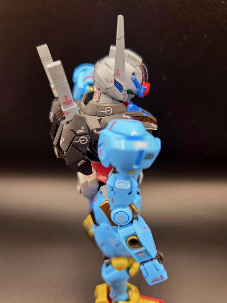 妄想を逞しくして作るガンプラ、楽しいですねー。もっと腕をあげて、工作でも自分の妄想を爆発させられるようになりたいです！