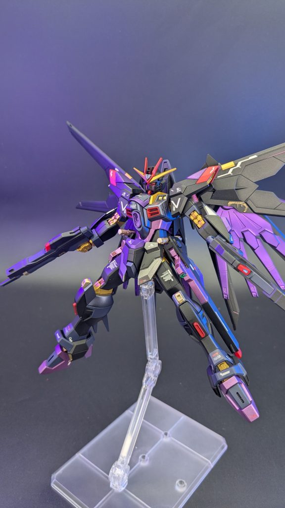 お腹の砲門ってカリドゥス複相砲とかだった気がするけど今見たらスーパーアグニになってるのね　劇場版ではあまり使ってなかったのが残念