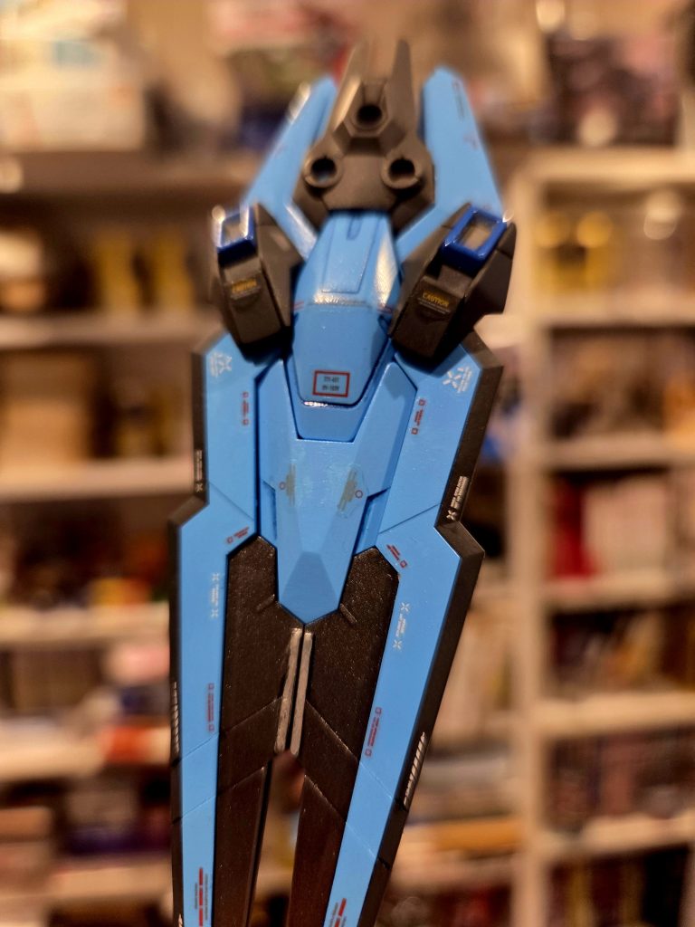 せっかく作っていたのに、撮影のときに忘れていたシールドを付け足します。ガンビット、ガンビットと言いつつ、これを忘れたらダメですよねw