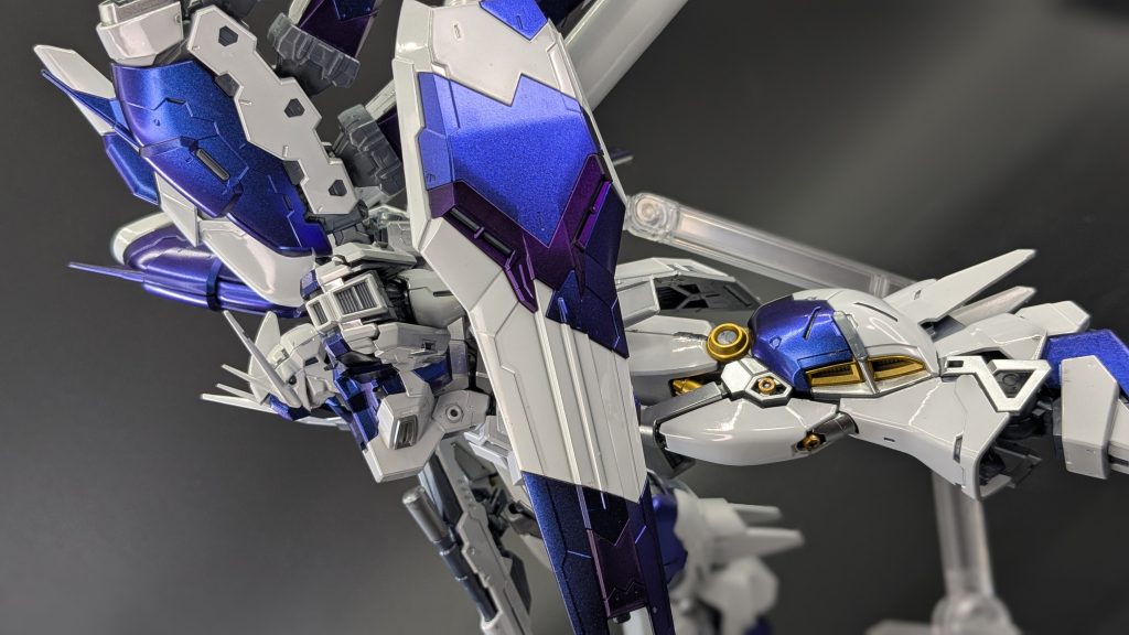 HIνガンダム–4枚目/制作者：@gundam_OO1