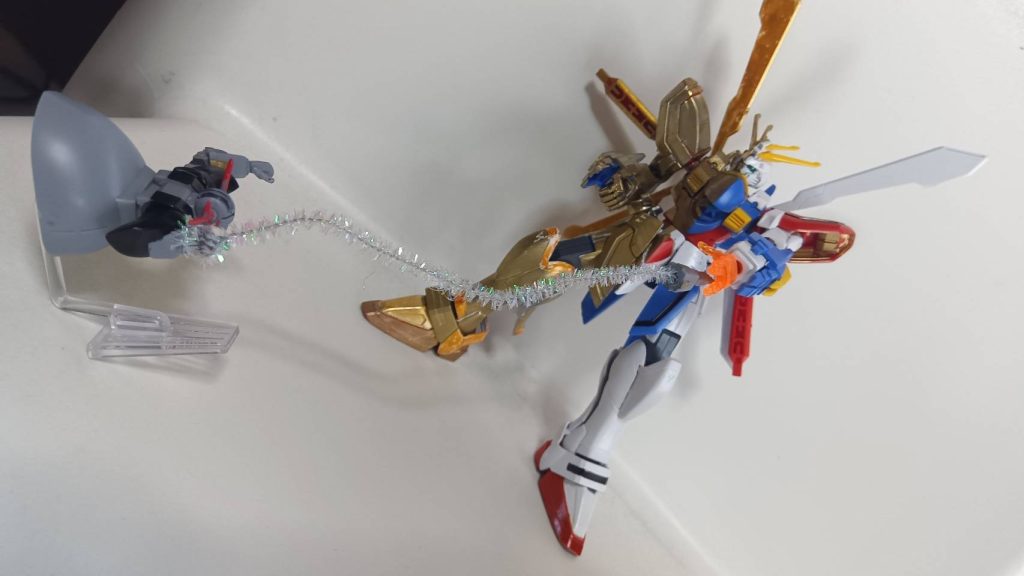 なぜかジオングとコラボ