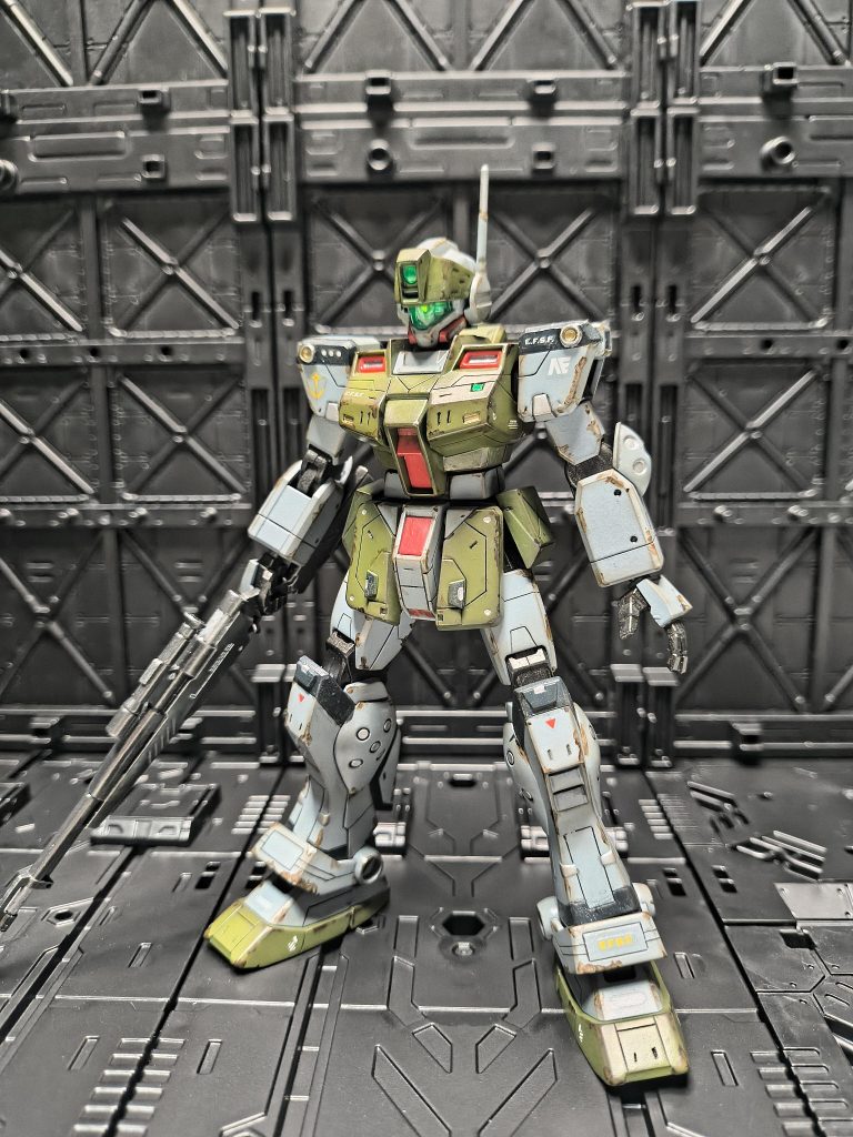 ジムスナイパーII作りたくて制作しました!今回はついでにたまたま手に入ったジムコマンドと同時制作しました!ジムコマは現在製作中です。