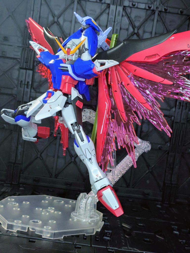 アロンダイト両手持ちでの大上段振り被りもばっちりキマる見事な可動域ですね😁