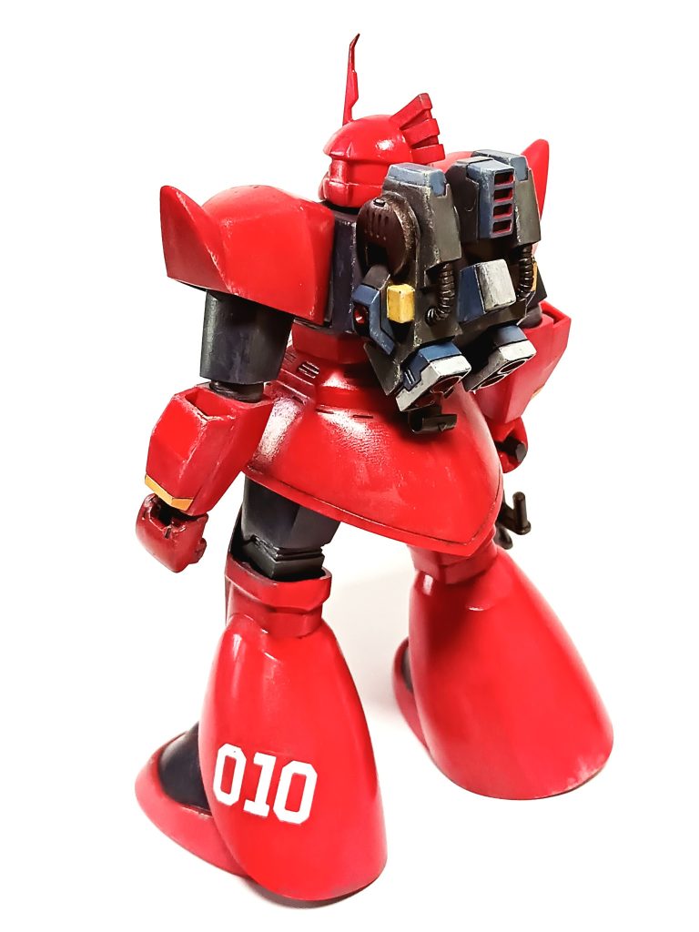 バックバックは、大河原氏の設定画っぼく色分けしました。