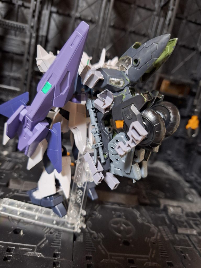 ν[NEU]G3ZZ-R1100です。–2枚目/制作者：undershrine