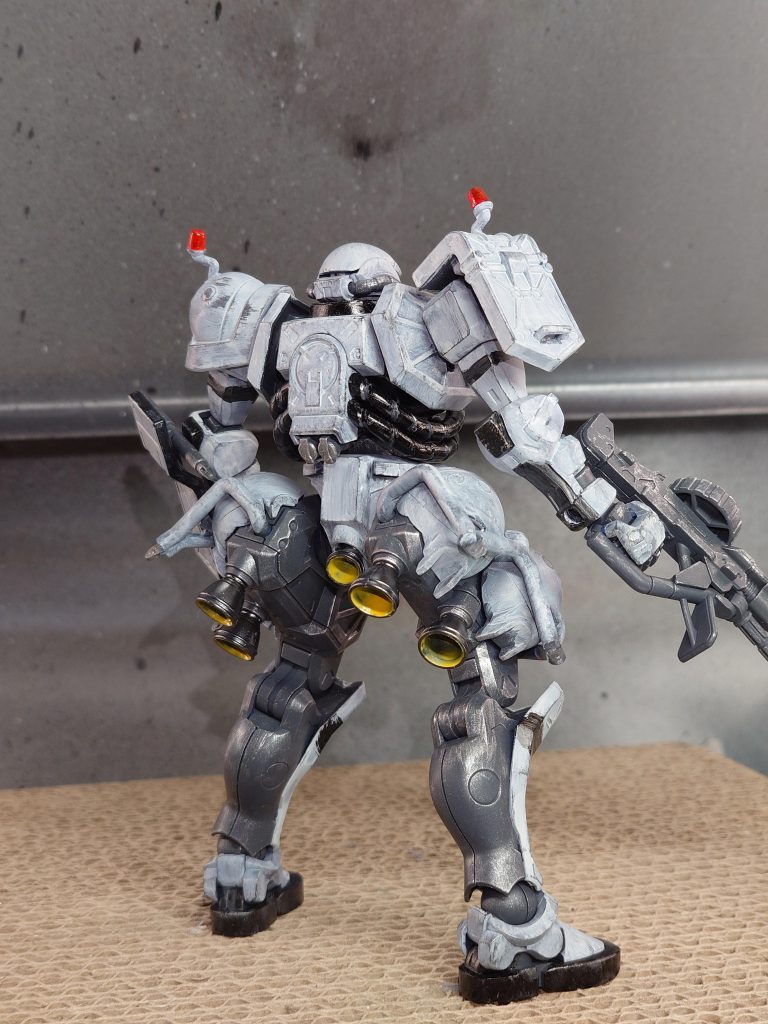 シタデルカラー以外の水性塗料が少ないのもうまくいかない原因の一つではないかと思いました。時代は水性塗料ですね。