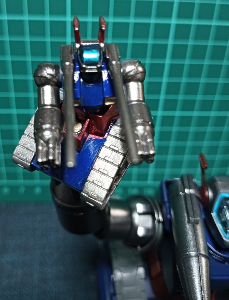 このサイズにしては可動なかなか良いですね