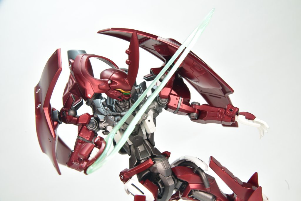 近接武器しかねぇなコイツ……