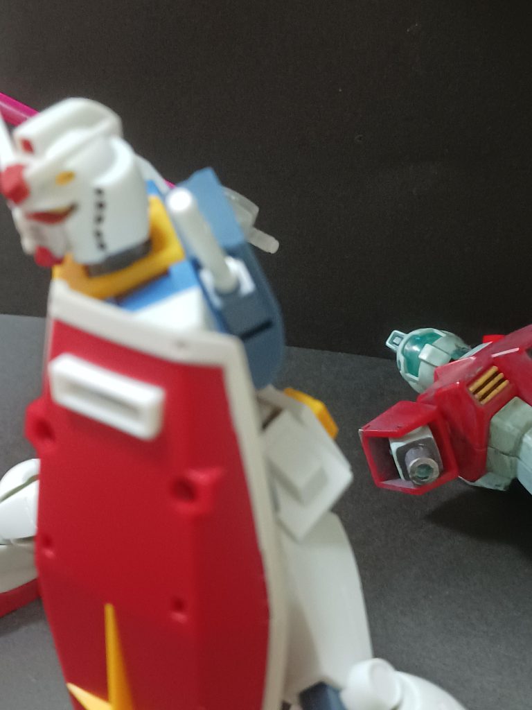 こういう風に仲間を助けるシーン大好き!「助けに来てくれたのか、、、?」みたいな!!!!!良いですよねぇぇぇ!!!、、、、、、、、、、ちょっと疲れてるのかもしれないです。