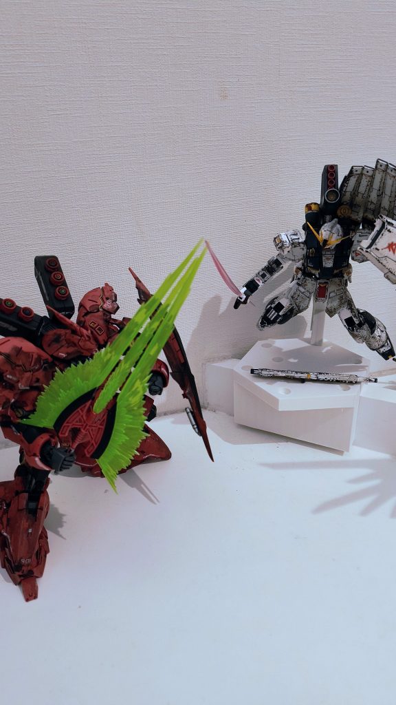 以前作ったサザビーと