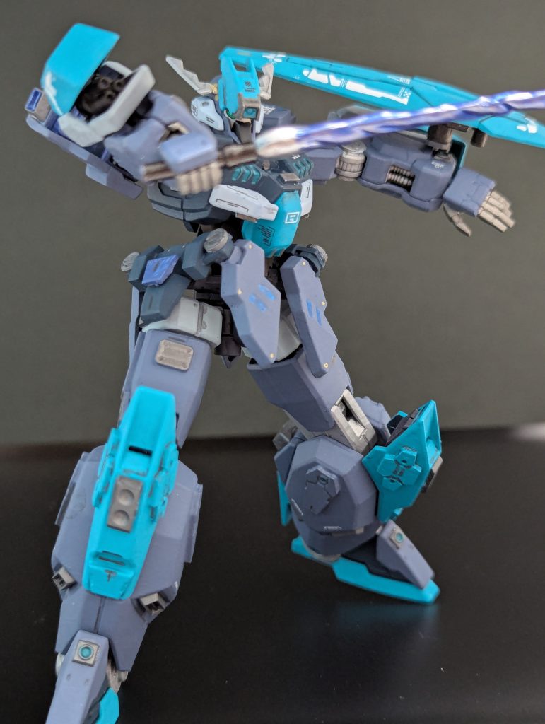 ビームサーベル+碗部ビームガトリング。