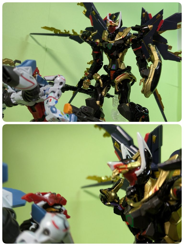 開口状態。これで恫喝を演出できる。