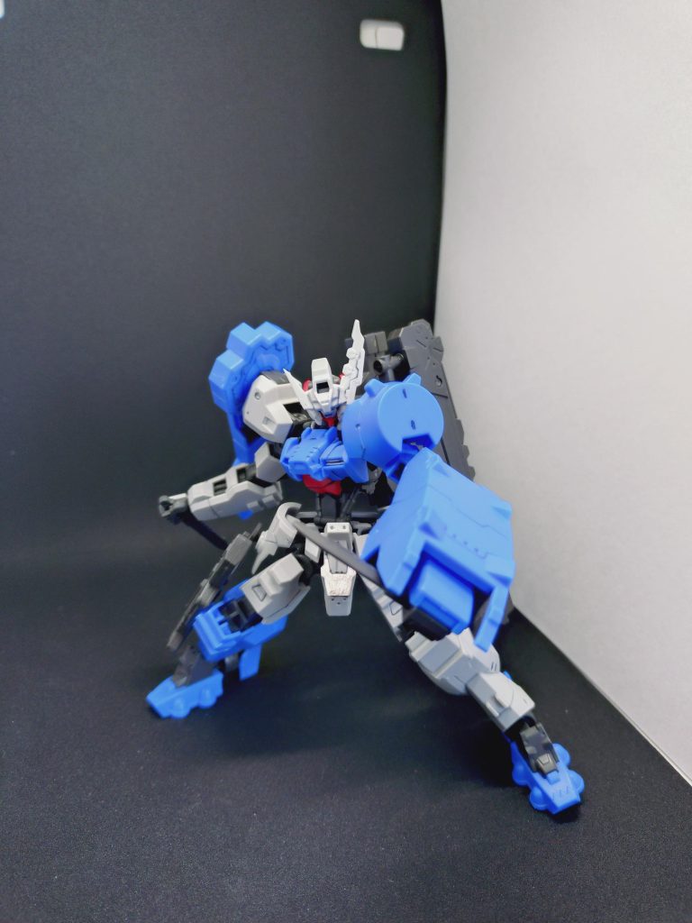 ガンダムアスタロトリナシメント–3枚目/制作者：LEONA_TYLER