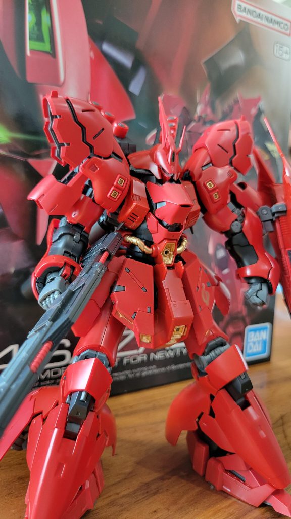 傑作の名に恥じないクォリティで大満足、以前作ったνガンダムと並べてニヤニヤ出来ます。
