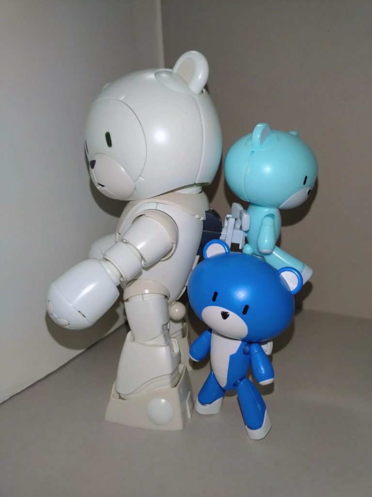 ママッガイ「はぁ···ここにもお父っつぁんはいない···どこ行っちまったんだろ」プチッガイA「ジャミトフの野郎をぶっ潰す、とか書き置きして出てったきりだもんな」プチッガイB「必ず、生きていると信じるしかないな。母者、兄者」