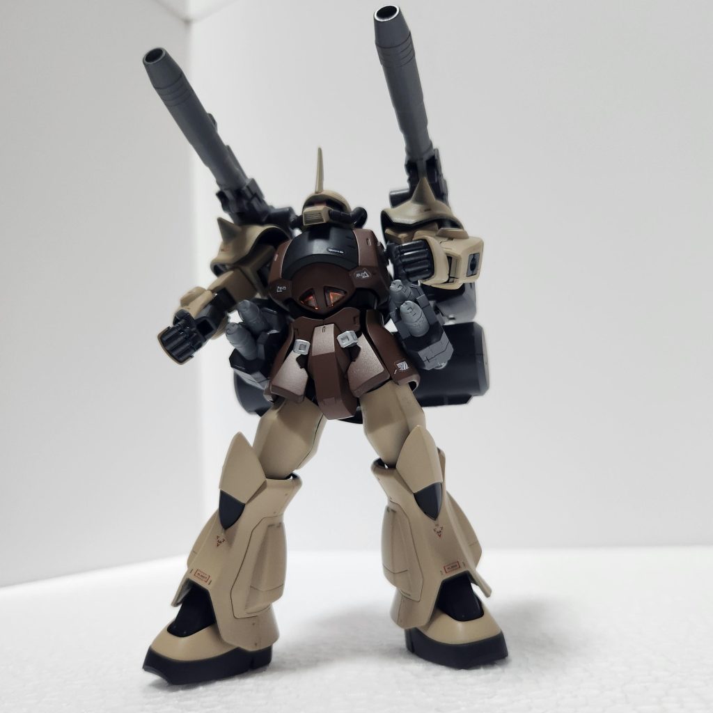 ザクキャノンやハーフキャノンとは違った趣きです。