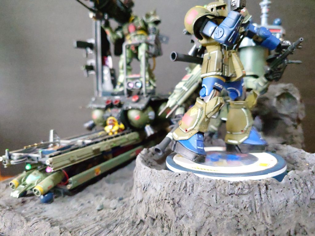 牛歩製作ザク＆ザク＆ザク時々スキウレ　ジオラマ–5枚目/制作者：ガンガン軍曹