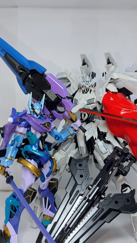 金や青主体の幻想的なカラーリングは初めての試みでしたが、なんとか良い感じに完成できました。友人にも喜んでもらえて個人的には満足な結果になり、なにより快く引き受けてくれた友人には感謝感謝です(*´∀`*)閲覧ありがとうございました。