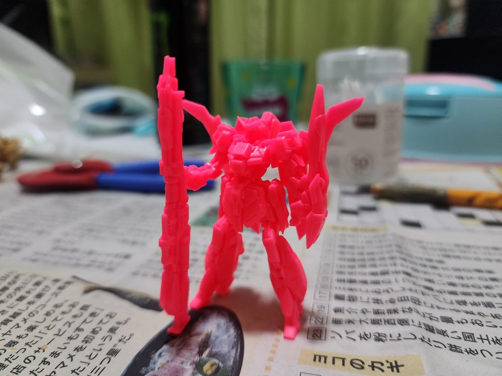 今回はレアカラーでしたただでさえちっちゃくて目が疲れるのに蛍光ピンクは目に悪すぎます…