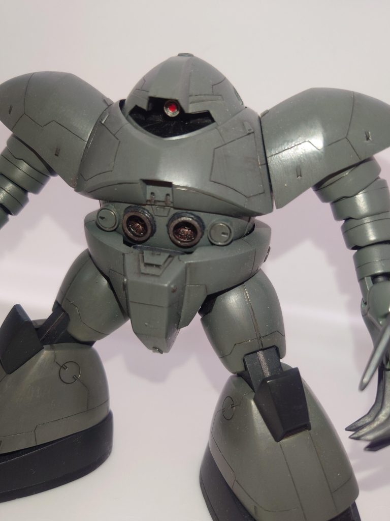 モノアイ可動するようにしましたが写真撮るの忘れてました筆塗りのムラ目立ちますね…もっと練習しますw