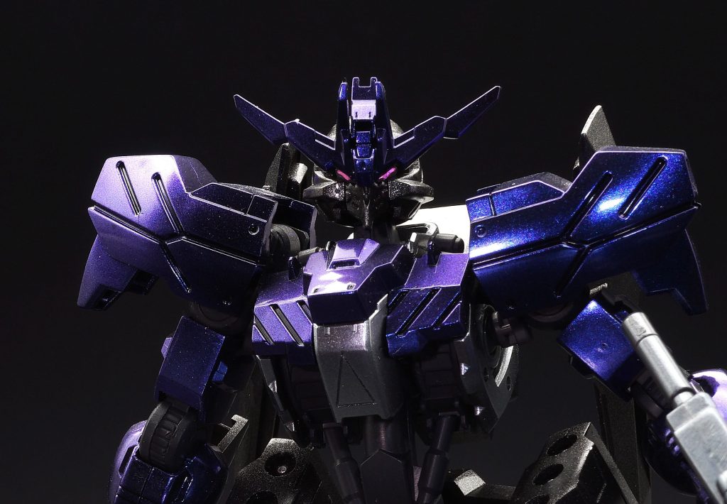 HGガンダムヴィダール　メタリック塗装–4枚目/制作者：あるむ