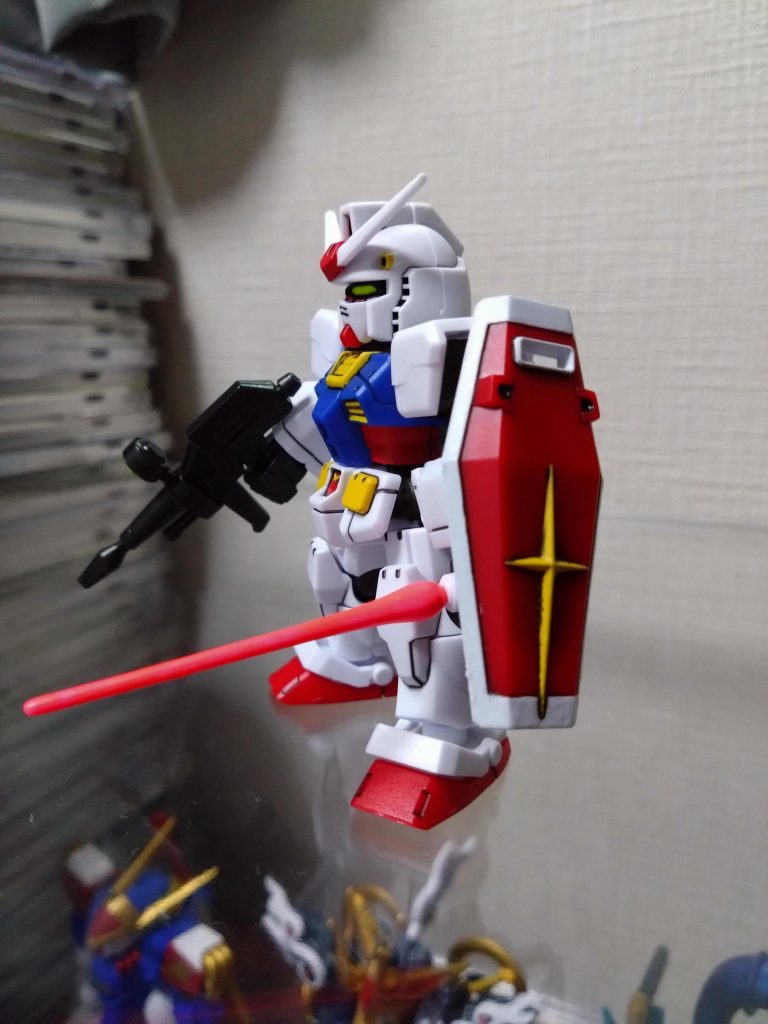 ブロックロス　ガンダム–4枚目/制作者：基本筆塗り部分塗装仕様