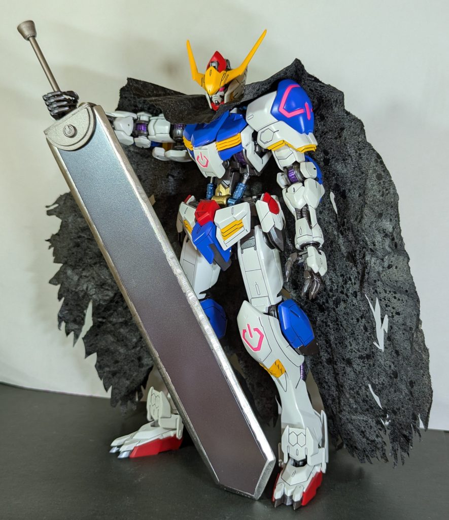 どう見ても悪役😎まぁ狂戦士ですから…😆