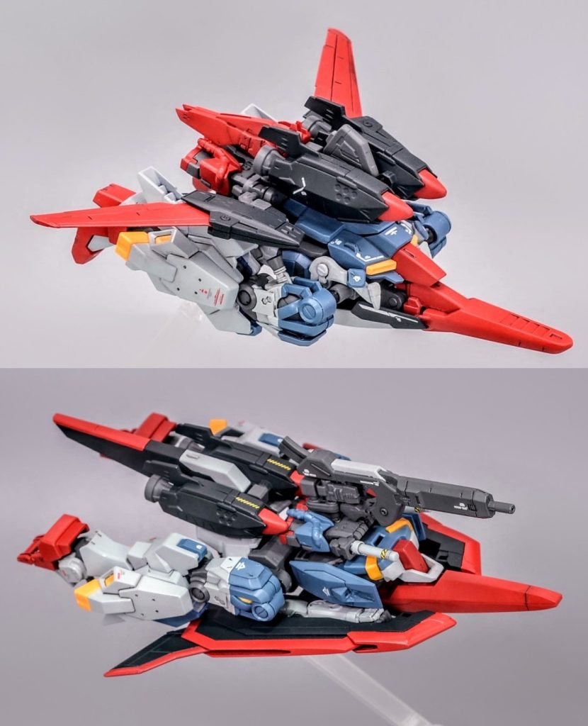 上がリゲルのウェイブシューター形態、下が青いZガンダムのウェーブライダー形態ですメタス方式からゼータ方式へ変形機構が変更されより宇宙戦闘機らしいフォルムになりました