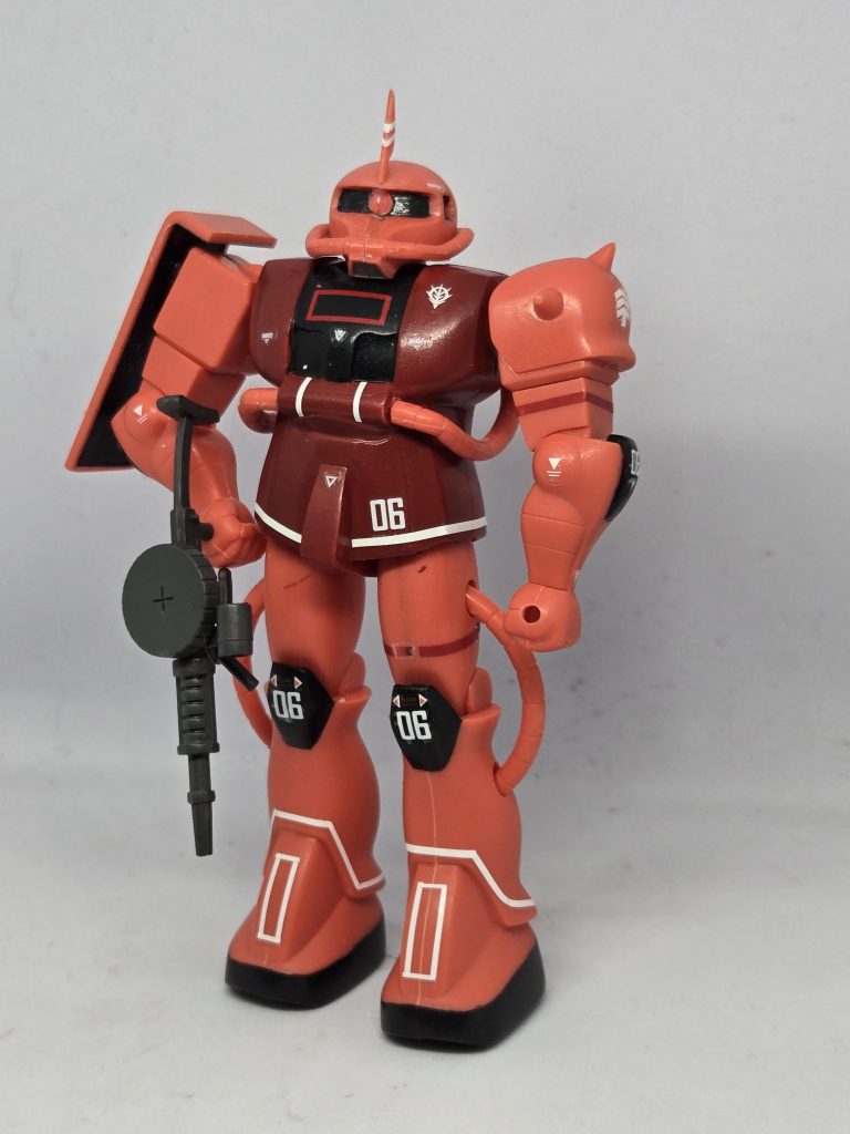 自宅にあるコイツと、途中で放置している旧1/60を完成させて並べてやるのが夢です 