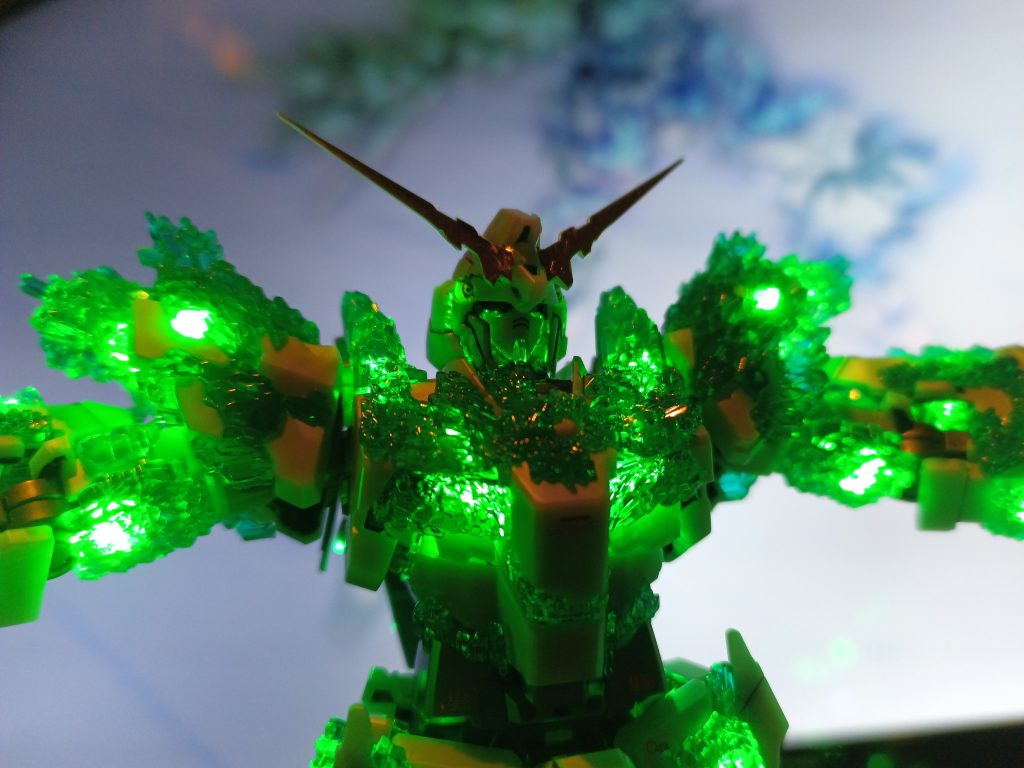 MG ユニコーンガンダム 光の結晶体 LED組込み–9枚目/制作者：福田　義康
