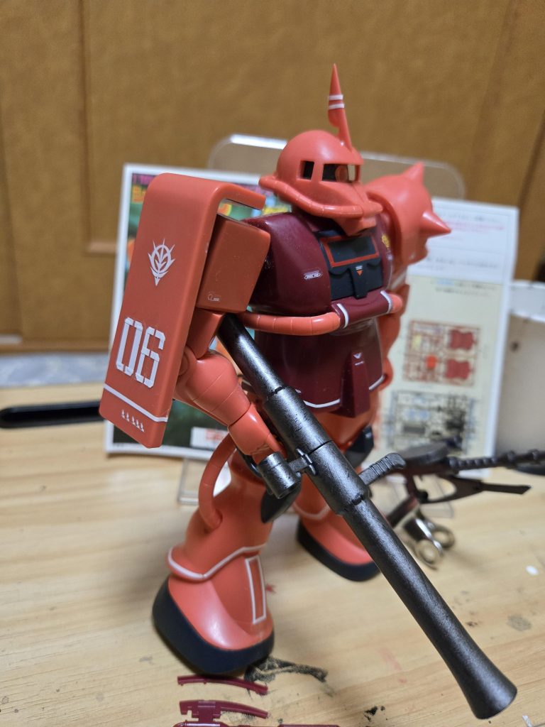 昭和っぽいデカール意識して貼ってましたが『06』が無かったのでハセガワのフィニッシャー切り貼りしました