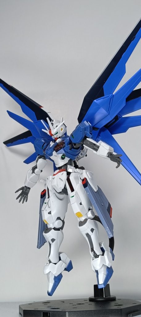 エアリアルF–2枚目/制作者：STR.EXE