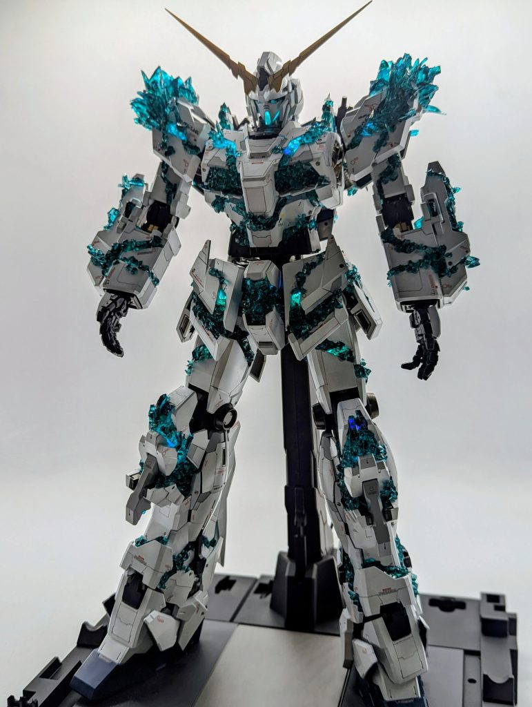 PGユニコーンガンダム 光の結晶体　全塗装完成品–8枚目/制作者：kenshira0123