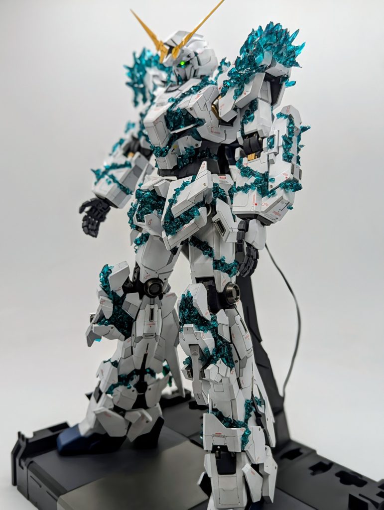 PGユニコーンガンダム 光の結晶体　全塗装完成品–9枚目/制作者：kenshira0123