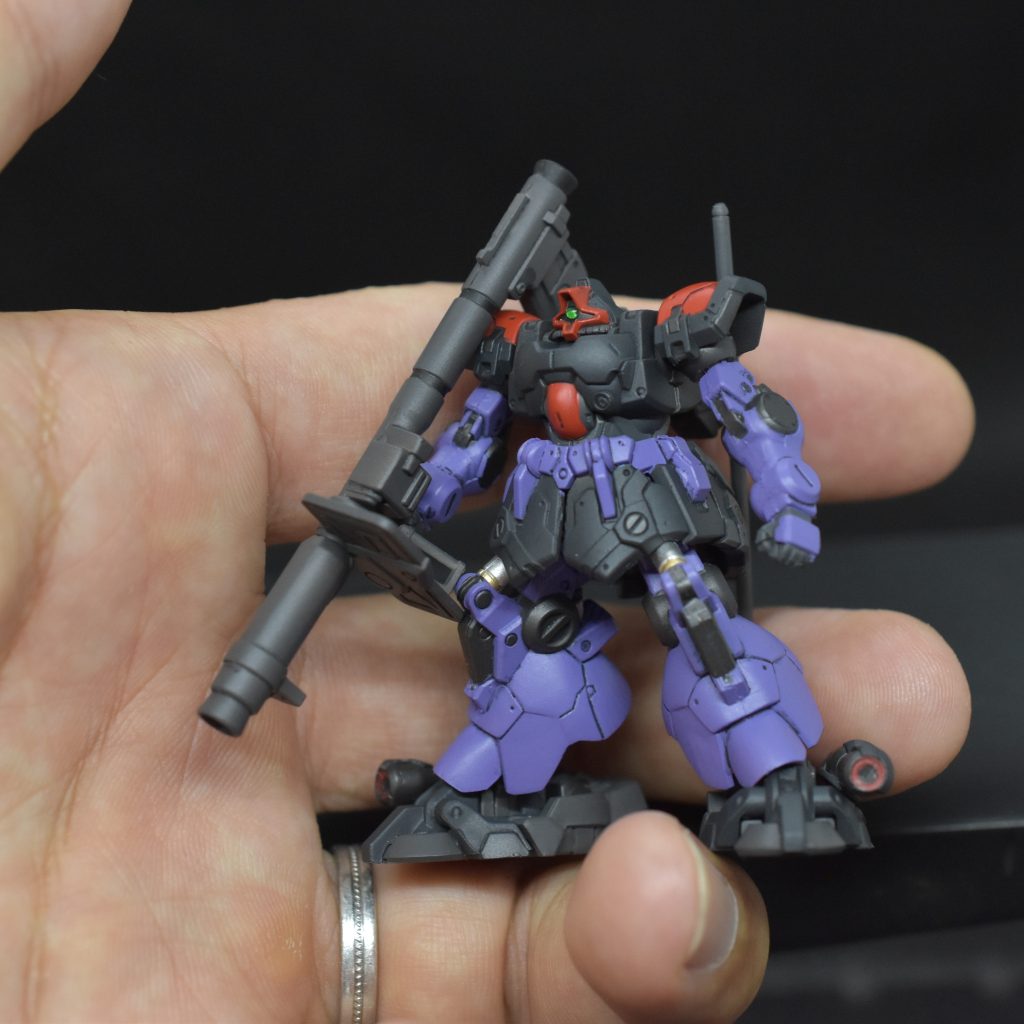 サイズ感。このサイズでこのクオリティは素晴らしいですね。これはハマりそうです。