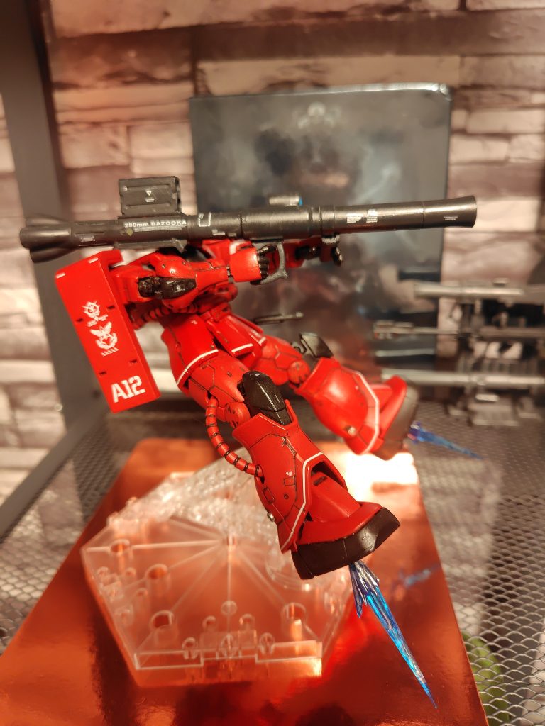 赤い彗星–3枚目/制作者：M.Aznable